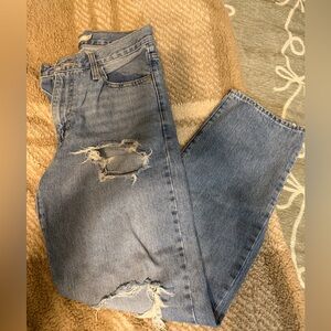 Women’s Levi Jeans